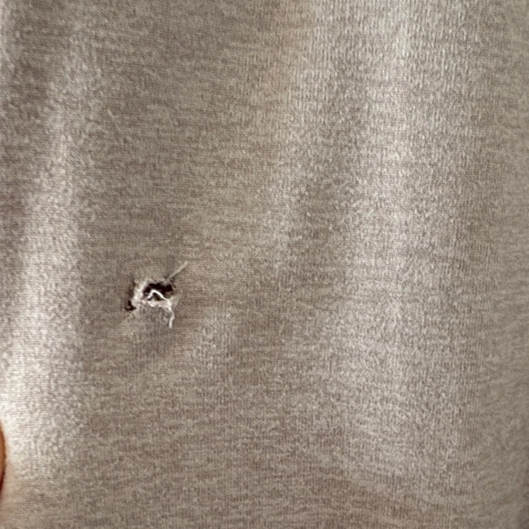 Vuori Women’s Boyfriend Joggers - Picture 4 of 15